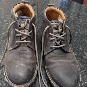 Clarks Men's Dark Brown Chukka Boots